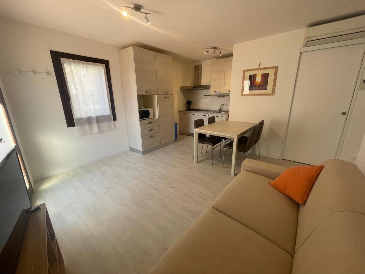 Casa Del Marinaio - Agenzia Cocal Apartment Caorle Luaran gambar