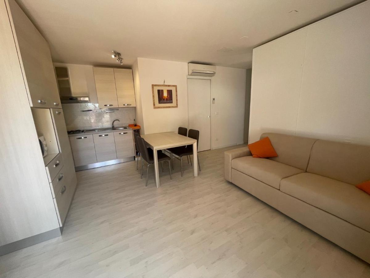 Casa Del Marinaio - Agenzia Cocal Apartment Caorle Luaran gambar